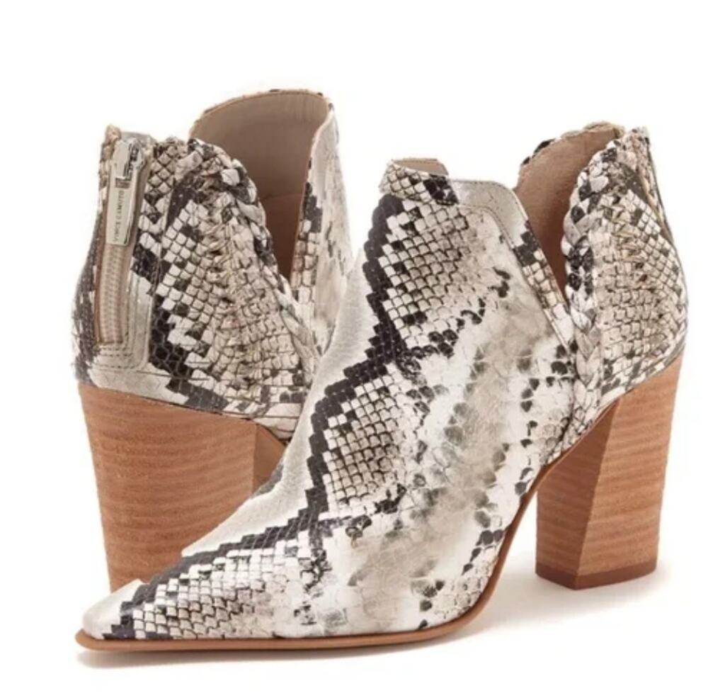 Vince Camuto Delsimba Boots 6 Gray Tan Snake NWOT Western Ankle Booties Leather